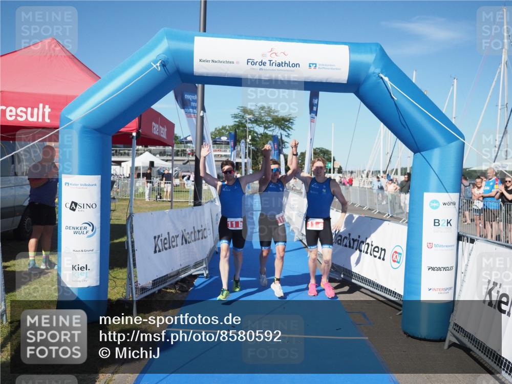 17.08.2025 - KN Förde Triathlon 2025 MichiJ http://msf.ph/oto/8580592 17.08.2025 16:23:43 Laufen 11 meine-sportfotos.de