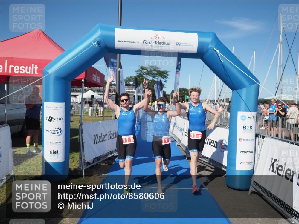17.08.2025 - KN Förde Triathlon 2025 MichiJ http://msf.ph/oto/8580606 17.08.2025 16:23:43 Laufen 11 meine-sportfotos.de