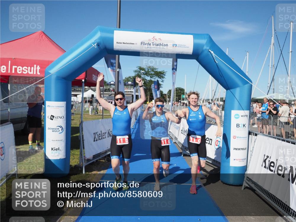 17.08.2025 - KN Förde Triathlon 2025 MichiJ http://msf.ph/oto/8580609 17.08.2025 16:23:43 Laufen 11 meine-sportfotos.de