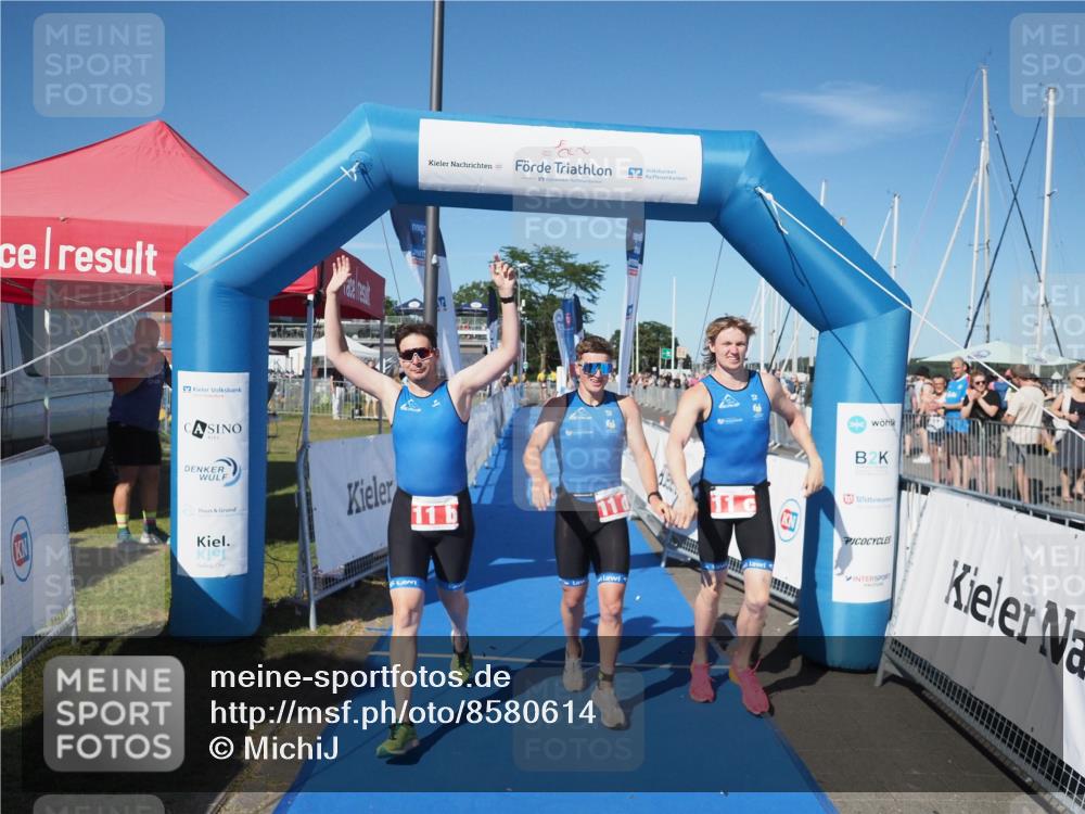 17.08.2025 - KN Förde Triathlon 2025 MichiJ http://msf.ph/oto/8580614 17.08.2025 16:23:43 Laufen 11 meine-sportfotos.de