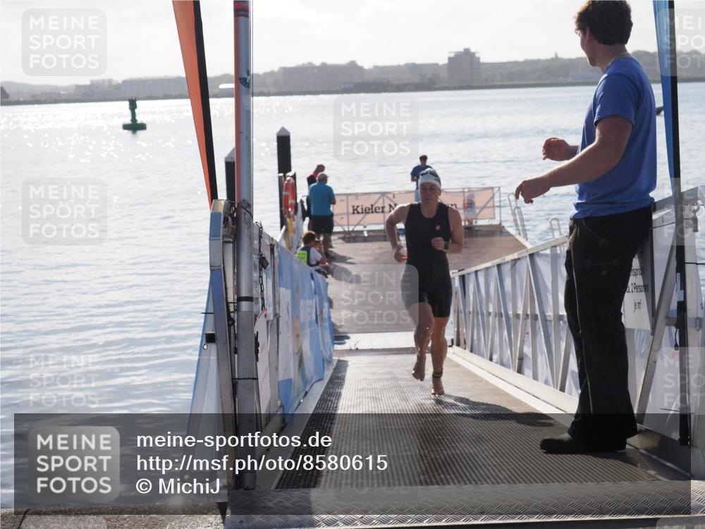 17.08.2025 - KN Förde Triathlon 2025 MichiJ http://msf.ph/oto/8580615 17.08.2025 09:18:42 Schwimmen 174, 192, 250, 153, 250 meine-sportfotos.de