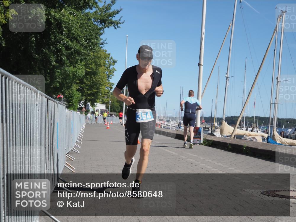 17.08.2025 - KN Förde Triathlon 2025 KatJ http://msf.ph/oto/8580648 17.08.2025 12:18:37 Laufen 354 meine-sportfotos.de