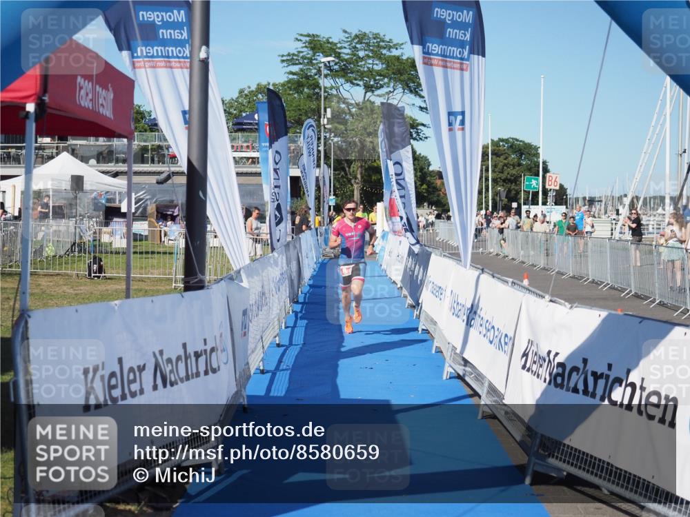 17.08.2025 - KN Förde Triathlon 2025 MichiJ http://msf.ph/oto/8580659 17.08.2025 16:25:03 Laufen 8 meine-sportfotos.de