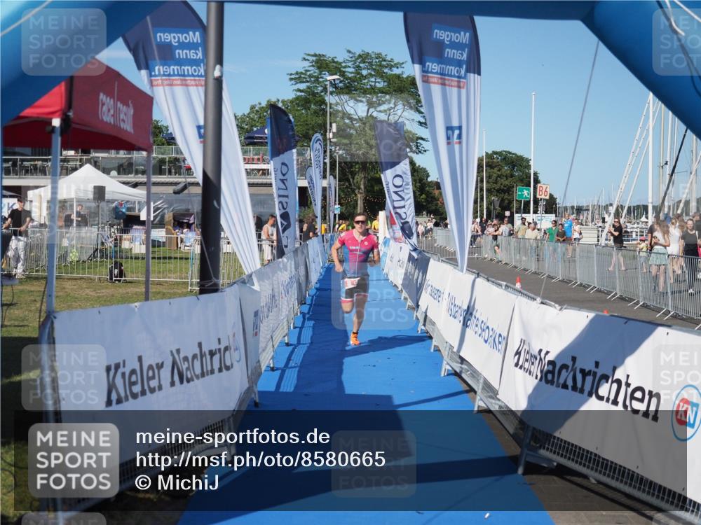 17.08.2025 - KN Förde Triathlon 2025 MichiJ http://msf.ph/oto/8580665 17.08.2025 16:25:03 Laufen 8 meine-sportfotos.de