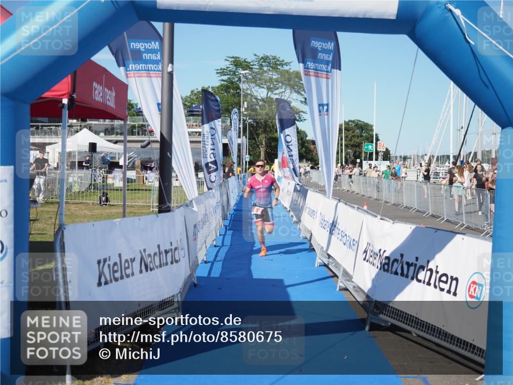 17.08.2025 - KN Förde Triathlon 2025 MichiJ http://msf.ph/oto/8580675 17.08.2025 16:25:03 Laufen 8 meine-sportfotos.de