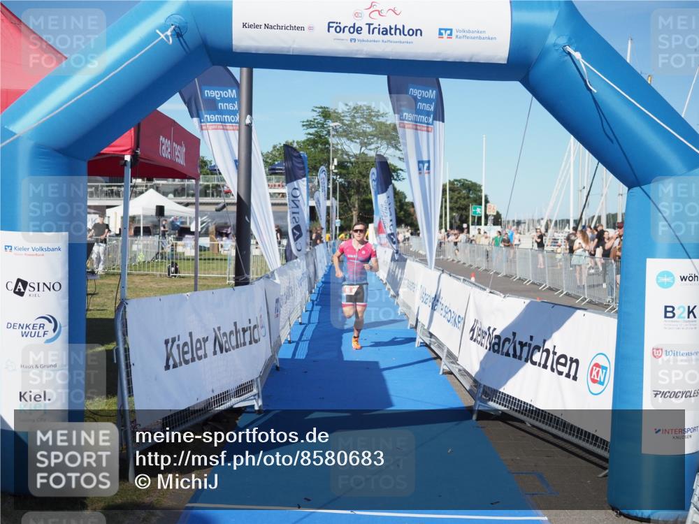 17.08.2025 - KN Förde Triathlon 2025 MichiJ http://msf.ph/oto/8580683 17.08.2025 16:25:04 Laufen 8 meine-sportfotos.de