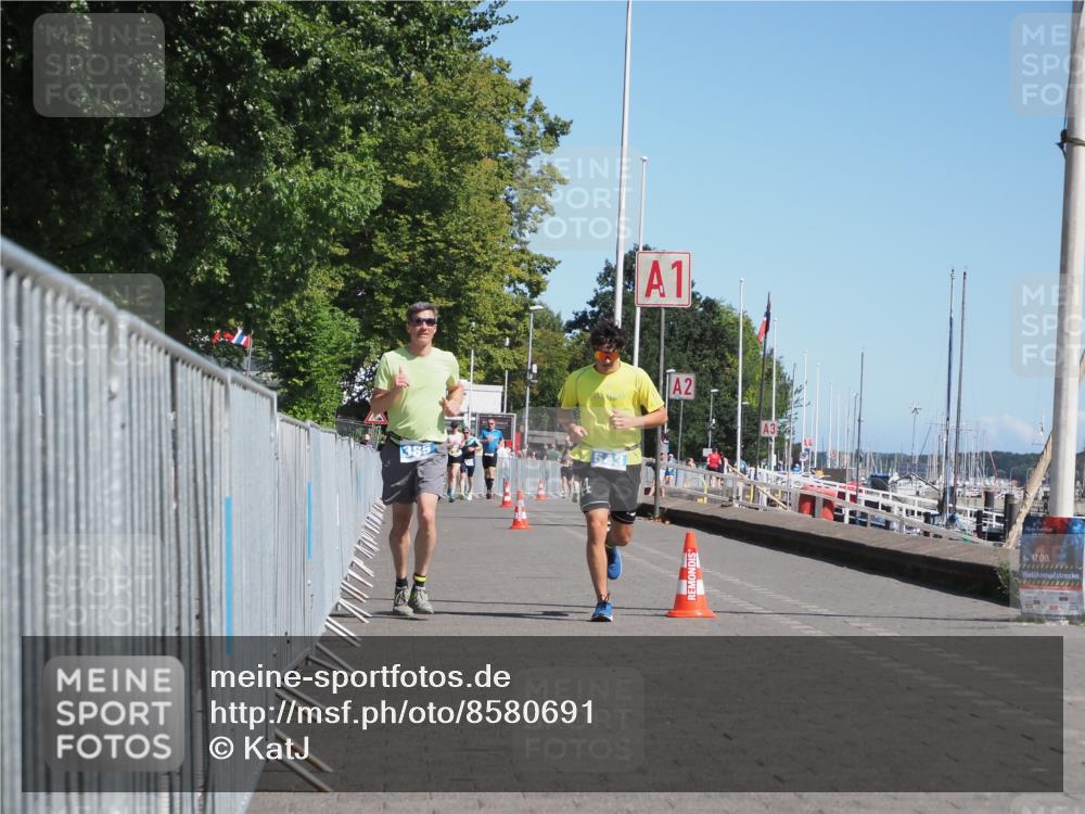 17.08.2025 - KN Förde Triathlon 2025 KatJ http://msf.ph/oto/8580691 17.08.2025 12:18:56 Laufen 385 meine-sportfotos.de