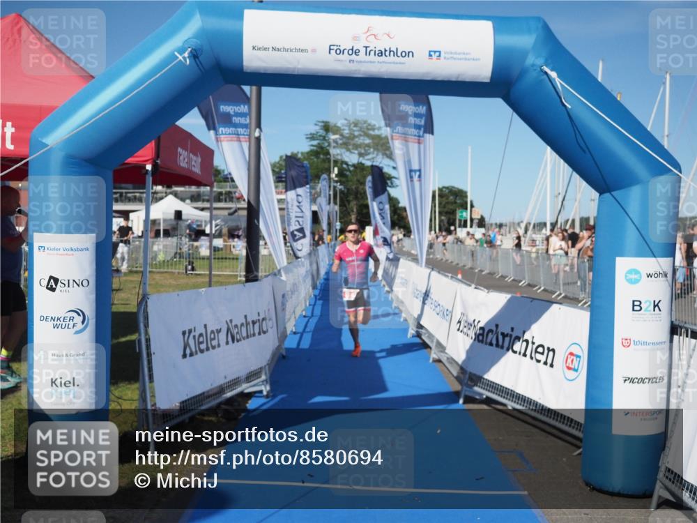 17.08.2025 - KN Förde Triathlon 2025 MichiJ http://msf.ph/oto/8580694 17.08.2025 16:25:04 Laufen 8 meine-sportfotos.de