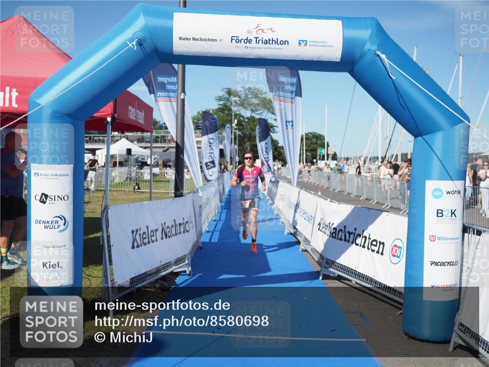 17.08.2025 - KN Förde Triathlon 2025 MichiJ http://msf.ph/oto/8580698 17.08.2025 16:25:04 Laufen 8 meine-sportfotos.de
