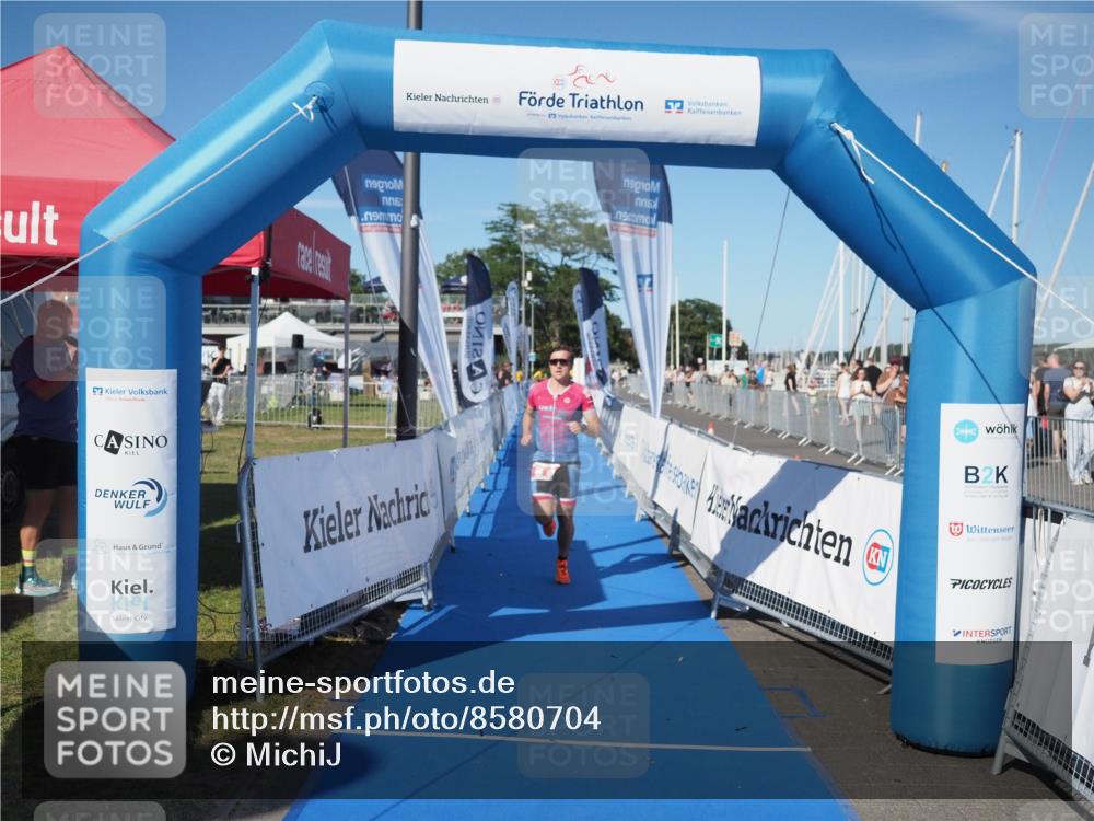 17.08.2025 - KN Förde Triathlon 2025 MichiJ http://msf.ph/oto/8580704 17.08.2025 16:25:04 Laufen 8 meine-sportfotos.de