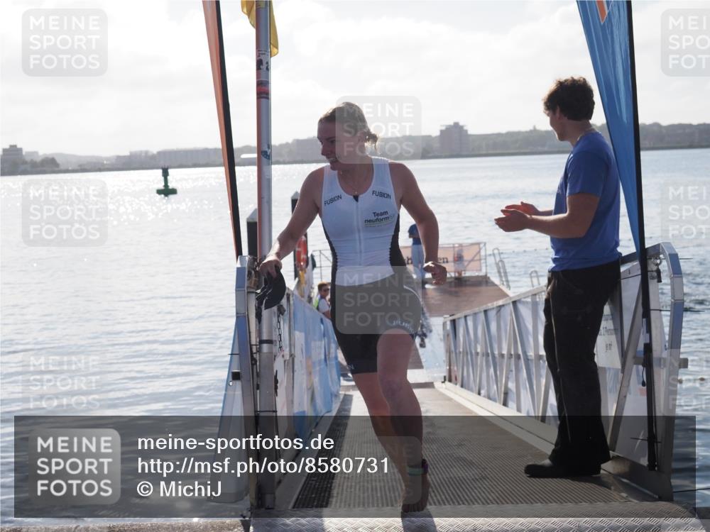 17.08.2025 - KN Förde Triathlon 2025 MichiJ http://msf.ph/oto/8580731 17.08.2025 09:18:55 Schwimmen 153, 250, 153 meine-sportfotos.de