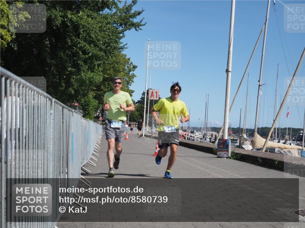17.08.2025 - KN Förde Triathlon 2025 KatJ http://msf.ph/oto/8580739 17.08.2025 12:18:59 Laufen 385 meine-sportfotos.de