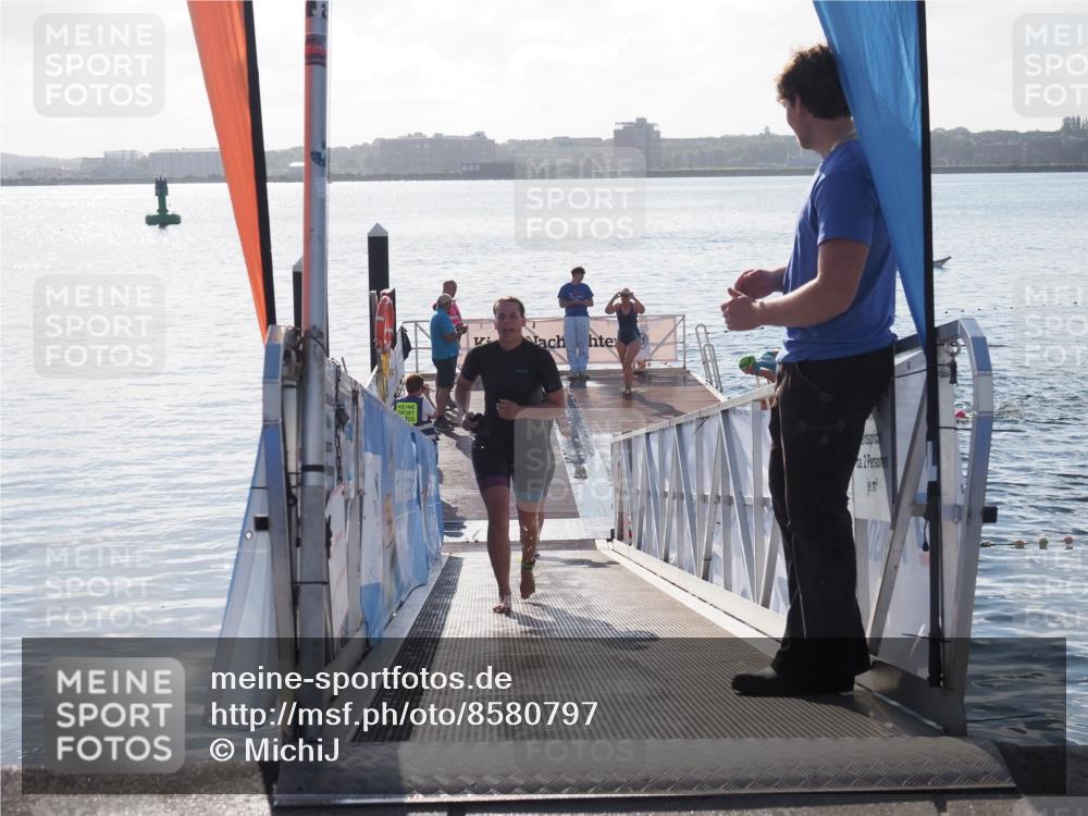 17.08.2025 - KN Förde Triathlon 2025 MichiJ http://msf.ph/oto/8580797 17.08.2025 09:19:12 Schwimmen 173, 184, 173, 184, 219, 220 meine-sportfotos.de