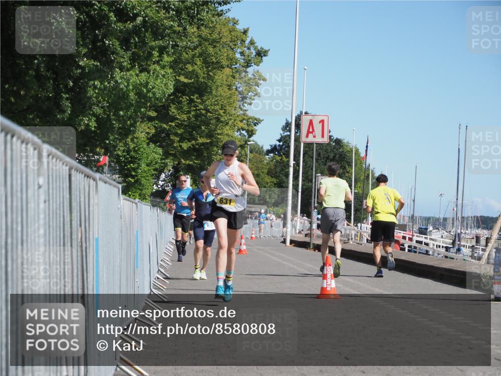 17.08.2025 - KN Förde Triathlon 2025 KatJ http://msf.ph/oto/8580808 17.08.2025 12:19:13 Laufen 285, 631 meine-sportfotos.de