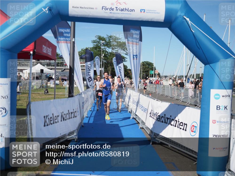 17.08.2025 - KN Förde Triathlon 2025 MichiJ http://msf.ph/oto/8580819 17.08.2025 16:26:25 Laufen 1 meine-sportfotos.de