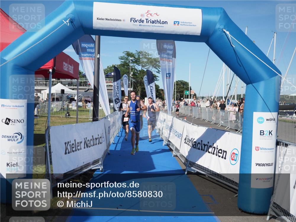 17.08.2025 - KN Förde Triathlon 2025 MichiJ http://msf.ph/oto/8580830 17.08.2025 16:26:25 Laufen 1 meine-sportfotos.de