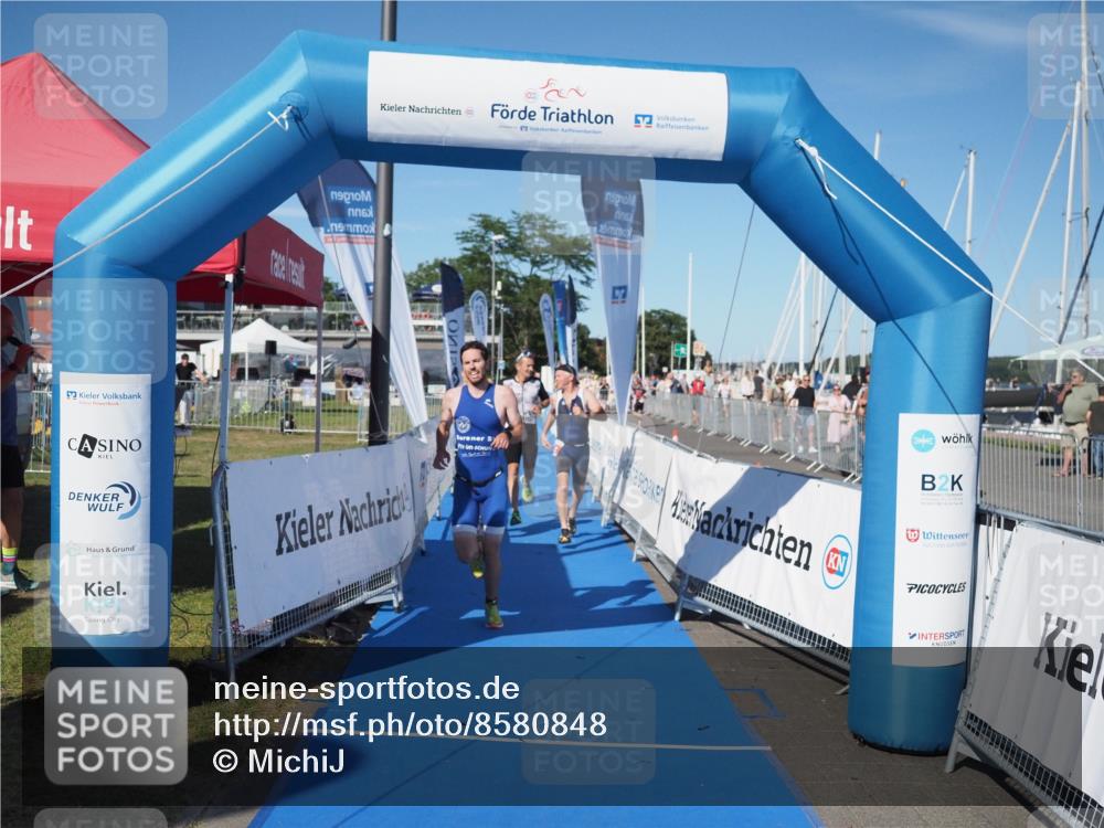 17.08.2025 - KN Förde Triathlon 2025 MichiJ http://msf.ph/oto/8580848 17.08.2025 16:26:26 Laufen 1 meine-sportfotos.de