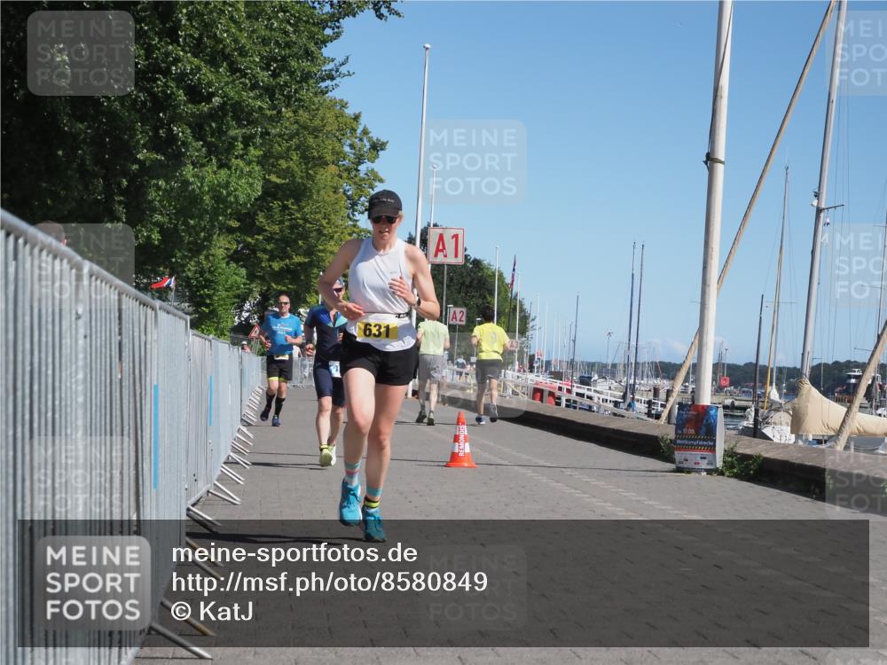 17.08.2025 - KN Förde Triathlon 2025 KatJ http://msf.ph/oto/8580849 17.08.2025 12:19:15 Laufen 285, 631 meine-sportfotos.de