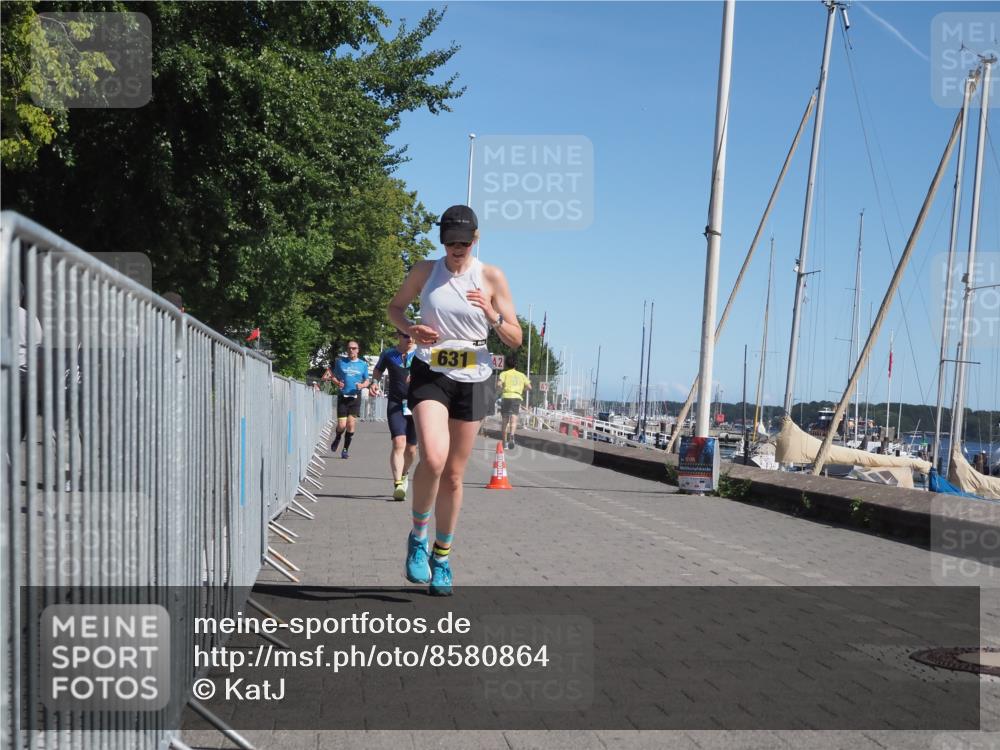 17.08.2025 - KN Förde Triathlon 2025 KatJ http://msf.ph/oto/8580864 17.08.2025 12:19:16 Laufen 285, 626, 631 meine-sportfotos.de