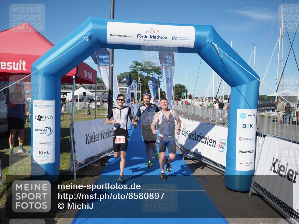 17.08.2025 - KN Förde Triathlon 2025 MichiJ http://msf.ph/oto/8580897 17.08.2025 16:26:27 Laufen 1 meine-sportfotos.de