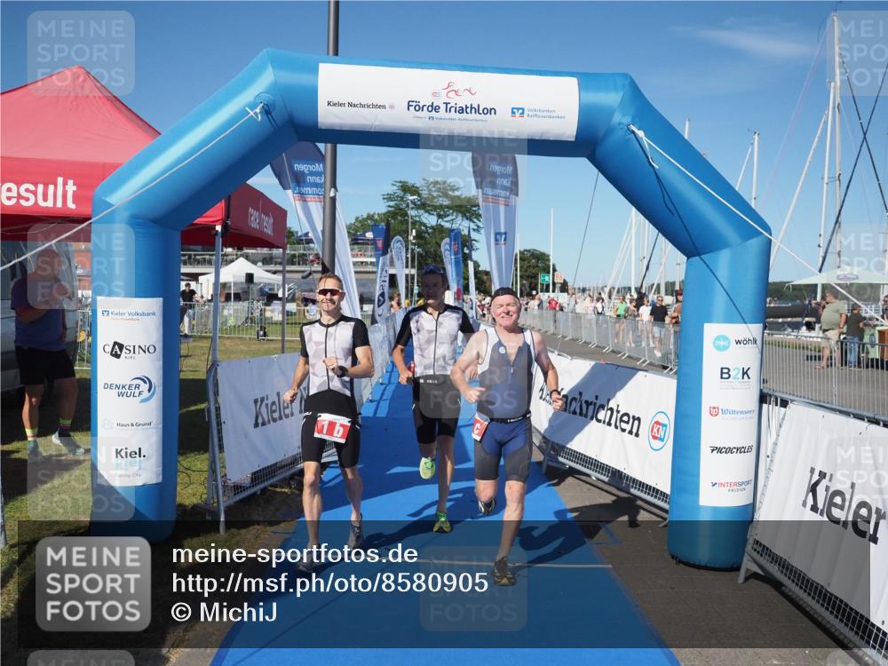 17.08.2025 - KN Förde Triathlon 2025 MichiJ http://msf.ph/oto/8580905 17.08.2025 16:26:28 Laufen 1 meine-sportfotos.de