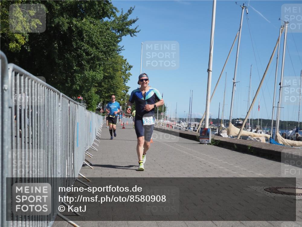 17.08.2025 - KN Förde Triathlon 2025 KatJ http://msf.ph/oto/8580908 17.08.2025 12:19:19 Laufen 285, 626, 631 meine-sportfotos.de