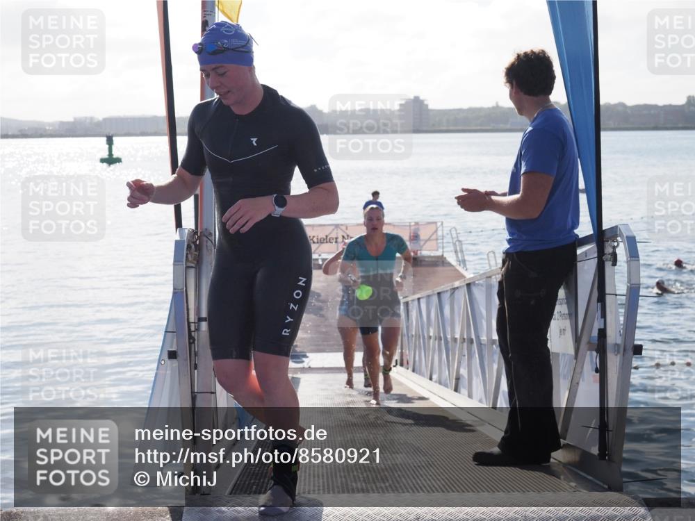 17.08.2025 - KN Förde Triathlon 2025 MichiJ http://msf.ph/oto/8580921 17.08.2025 09:19:18 Schwimmen 173, 184, 219, 220, 183, 219, 220 meine-sportfotos.de