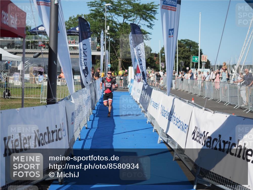 17.08.2025 - KN Förde Triathlon 2025 MichiJ http://msf.ph/oto/8580934 17.08.2025 16:26:36 Laufen 7 meine-sportfotos.de