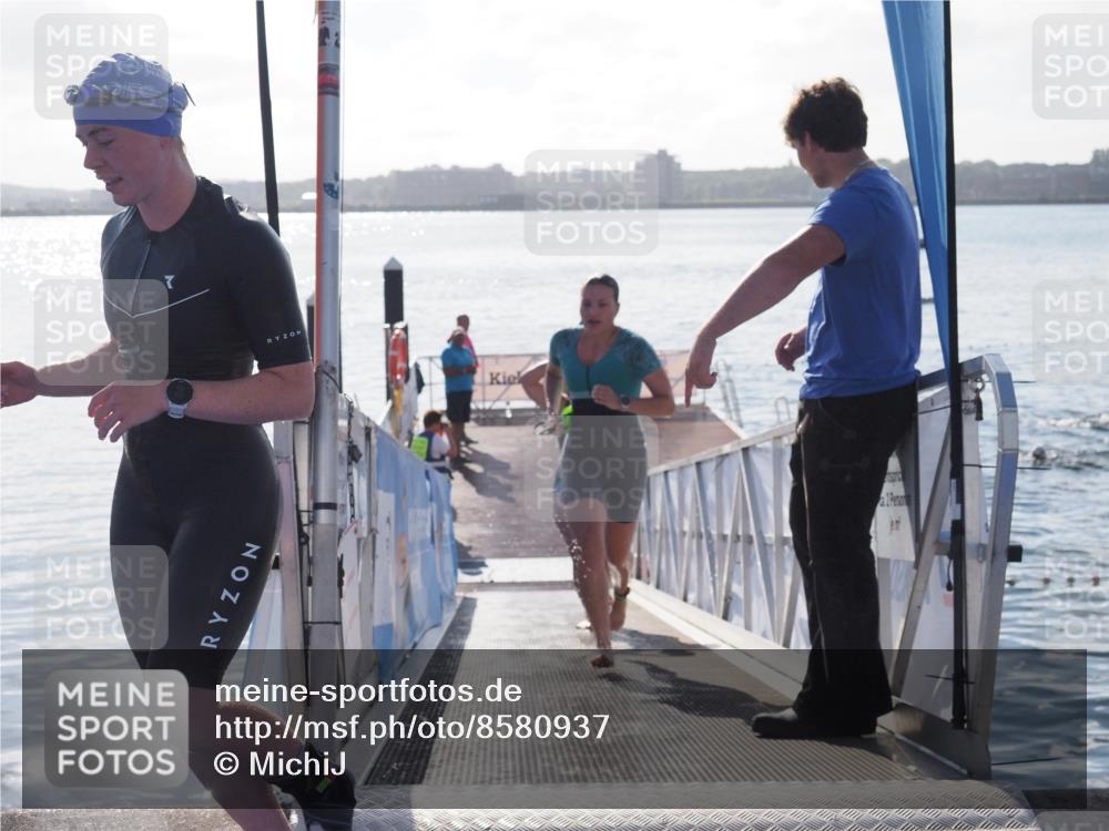 17.08.2025 - KN Förde Triathlon 2025 MichiJ http://msf.ph/oto/8580937 17.08.2025 09:19:18 Schwimmen 173, 184, 219, 220, 183, 219, 220 meine-sportfotos.de