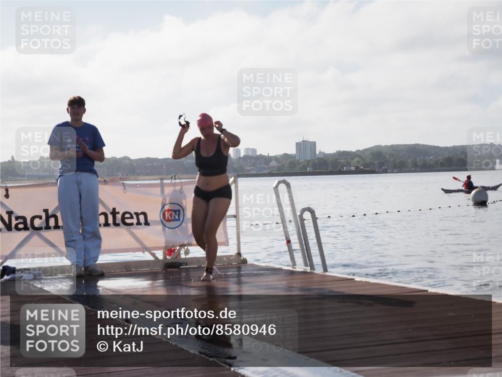 17.08.2025 - KN Förde Triathlon 2025 KatJ http://msf.ph/oto/8580946 17.08.2025 09:23:54 Schwimmen 231, 231 meine-sportfotos.de