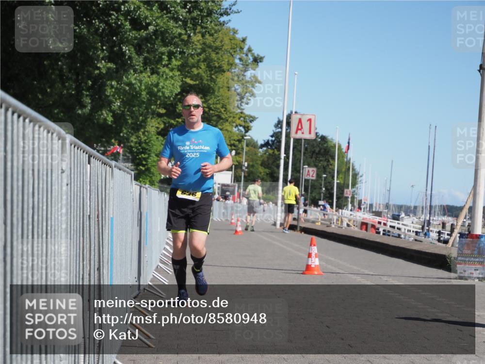 17.08.2025 - KN Förde Triathlon 2025 KatJ http://msf.ph/oto/8580948 17.08.2025 12:19:22 Laufen 285, 626 meine-sportfotos.de