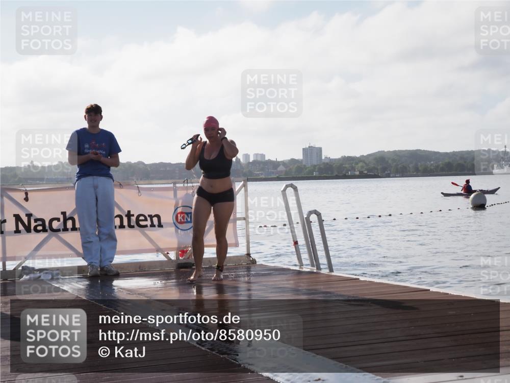 17.08.2025 - KN Förde Triathlon 2025 KatJ http://msf.ph/oto/8580950 17.08.2025 09:23:54 Schwimmen 231, 231 meine-sportfotos.de