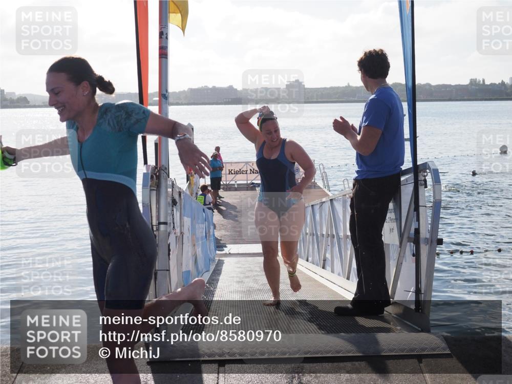 17.08.2025 - KN Förde Triathlon 2025 MichiJ http://msf.ph/oto/8580970 17.08.2025 09:19:20 Schwimmen 173, 184, 219, 220, 183, 187, 219, 220 meine-sportfotos.de