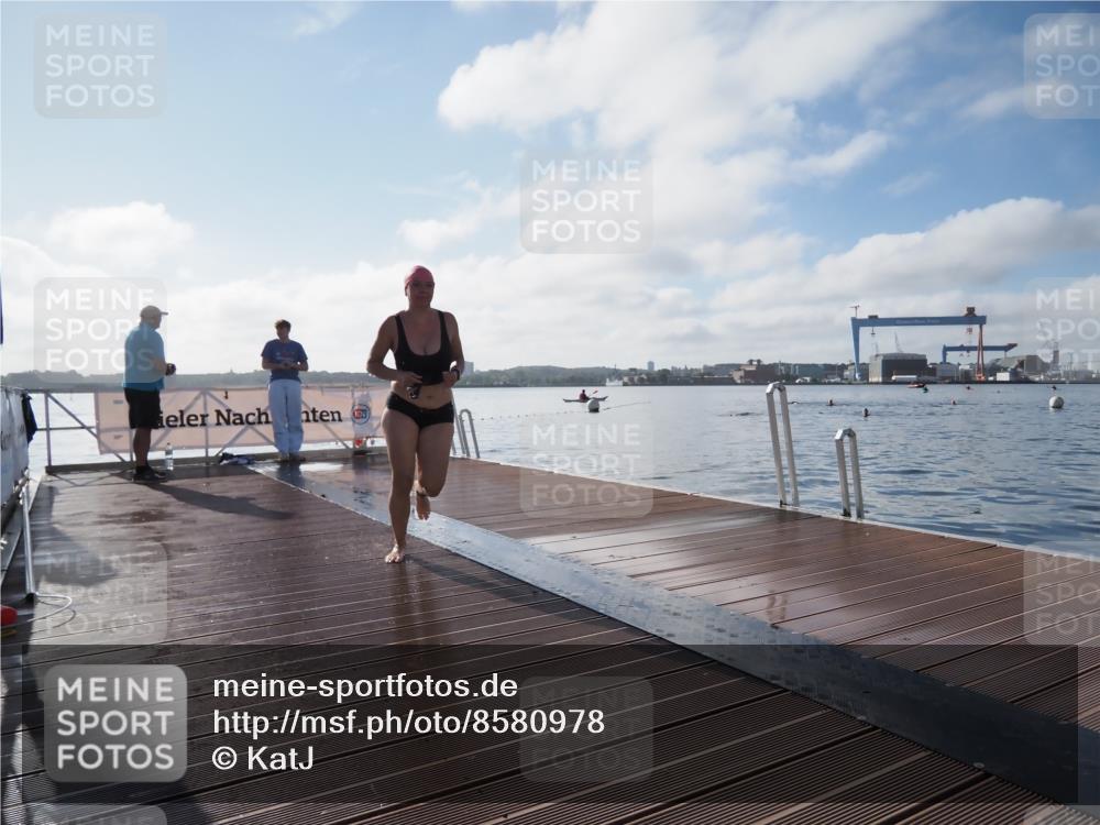 17.08.2025 - KN Förde Triathlon 2025 KatJ http://msf.ph/oto/8580978 17.08.2025 09:23:56 Schwimmen 231, 231 meine-sportfotos.de