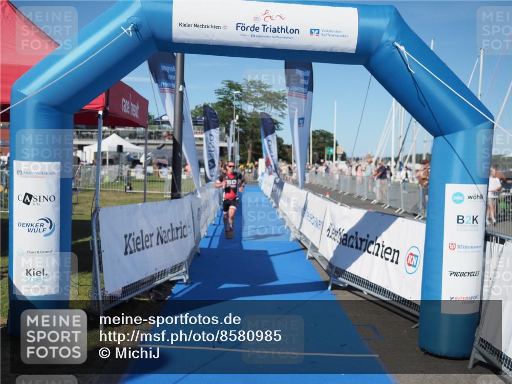 17.08.2025 - KN Förde Triathlon 2025 MichiJ http://msf.ph/oto/8580985 17.08.2025 16:26:38 Laufen 7 meine-sportfotos.de