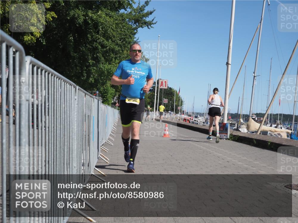 17.08.2025 - KN Förde Triathlon 2025 KatJ http://msf.ph/oto/8580986 17.08.2025 12:19:24 Laufen 285, 626 meine-sportfotos.de