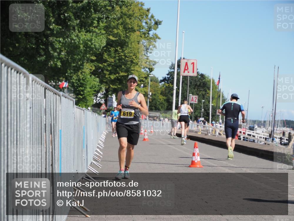 17.08.2025 - KN Förde Triathlon 2025 KatJ http://msf.ph/oto/8581032 17.08.2025 12:19:32 Laufen 619 meine-sportfotos.de