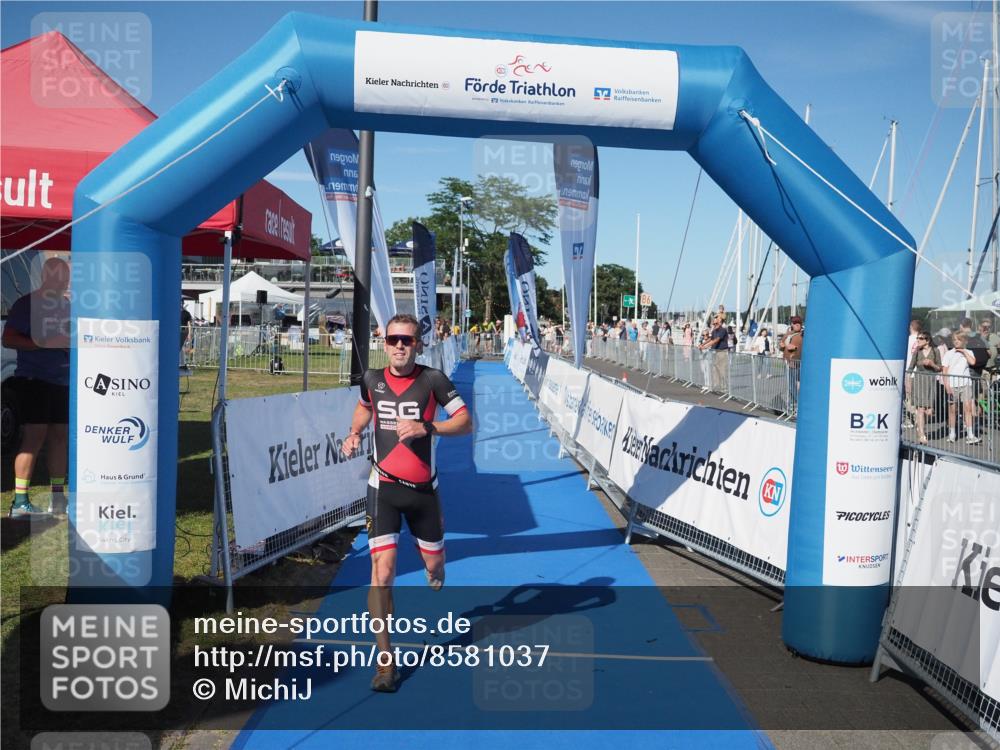 17.08.2025 - KN Förde Triathlon 2025 MichiJ http://msf.ph/oto/8581037 17.08.2025 16:26:39 Laufen 7 meine-sportfotos.de
