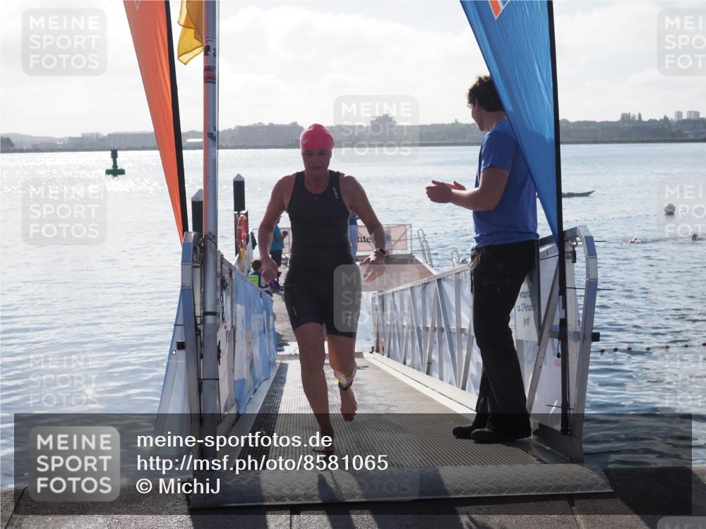 17.08.2025 - KN Förde Triathlon 2025 MichiJ http://msf.ph/oto/8581065 17.08.2025 09:19:33 Schwimmen 183, 187, 183, 186, 187 meine-sportfotos.de