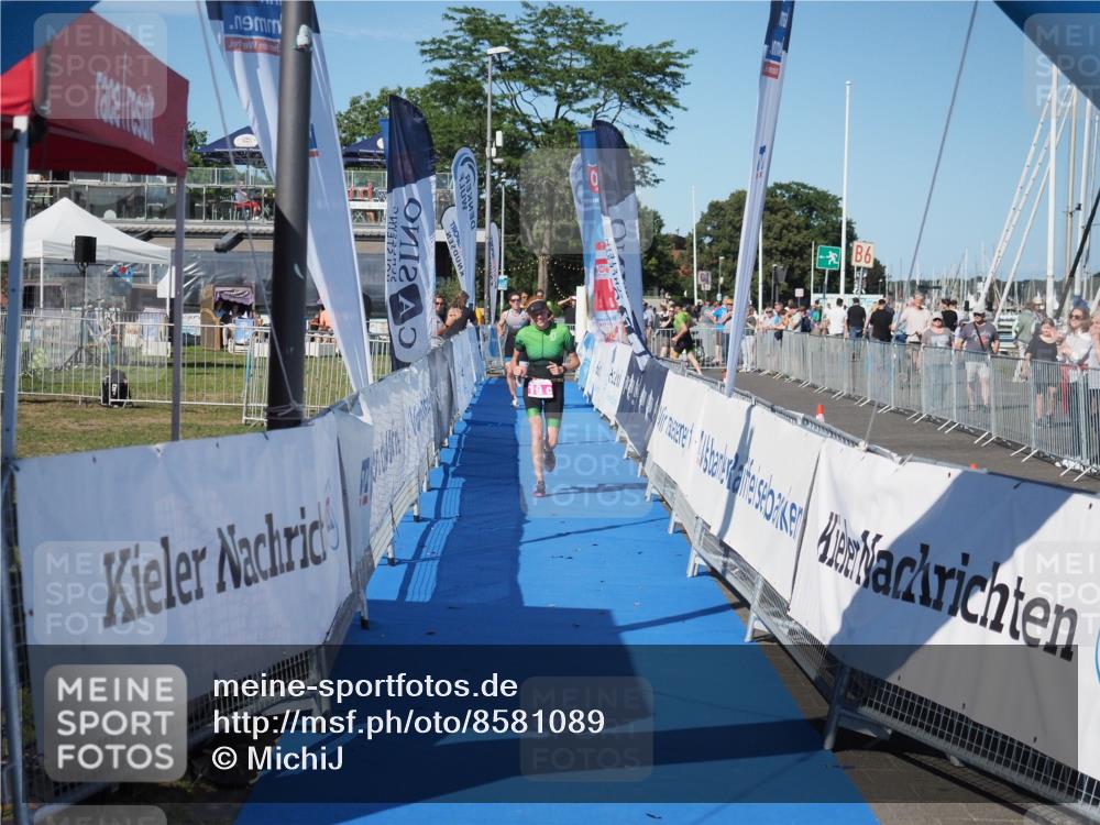 17.08.2025 - KN Förde Triathlon 2025 MichiJ http://msf.ph/oto/8581089 17.08.2025 16:27:27 Laufen 19 meine-sportfotos.de