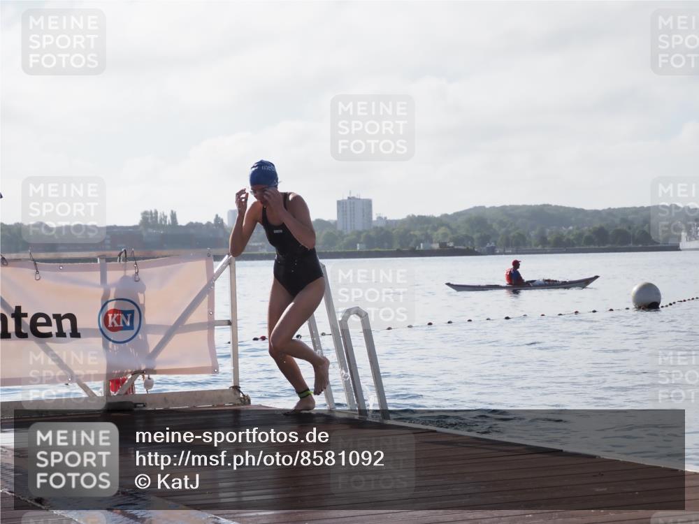 17.08.2025 - KN Förde Triathlon 2025 KatJ http://msf.ph/oto/8581092 17.08.2025 09:24:33 Schwimmen 118, 243, 118, 243 meine-sportfotos.de