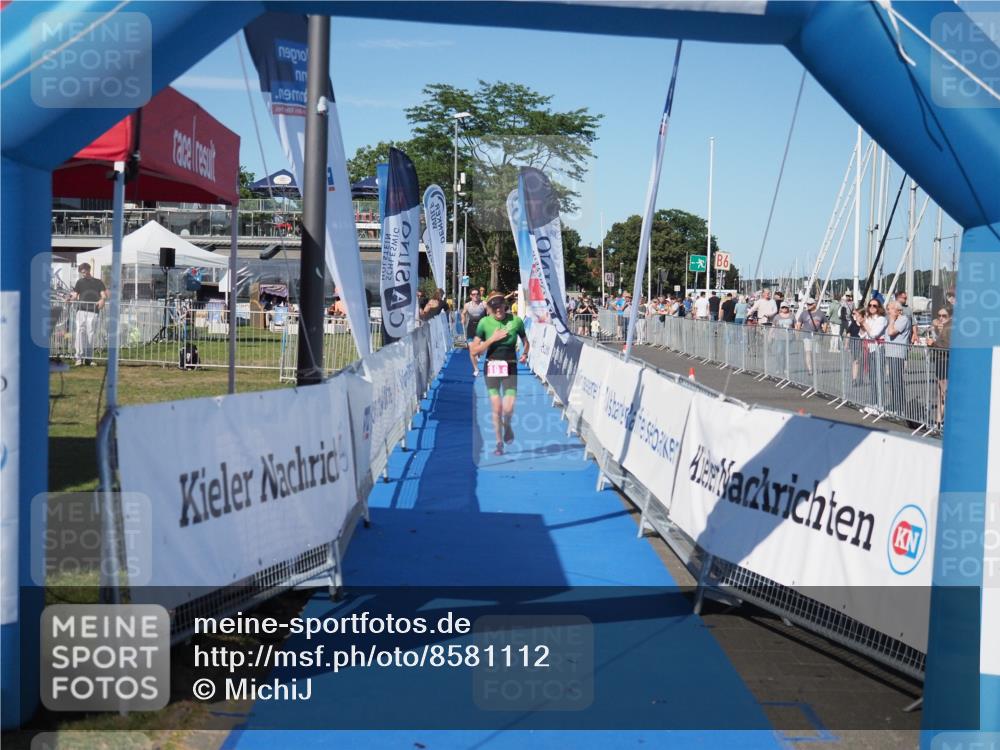 17.08.2025 - KN Förde Triathlon 2025 MichiJ http://msf.ph/oto/8581112 17.08.2025 16:27:28 Laufen 19 meine-sportfotos.de