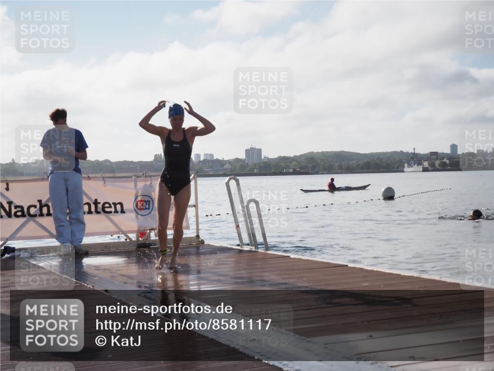 17.08.2025 - KN Förde Triathlon 2025 KatJ http://msf.ph/oto/8581117 17.08.2025 09:24:34 Schwimmen 118, 243, 118, 243 meine-sportfotos.de