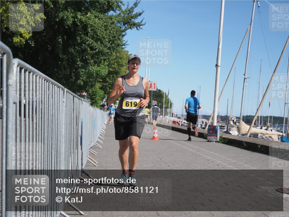 17.08.2025 - KN Förde Triathlon 2025 KatJ http://msf.ph/oto/8581121 17.08.2025 12:19:35 Laufen 619 meine-sportfotos.de