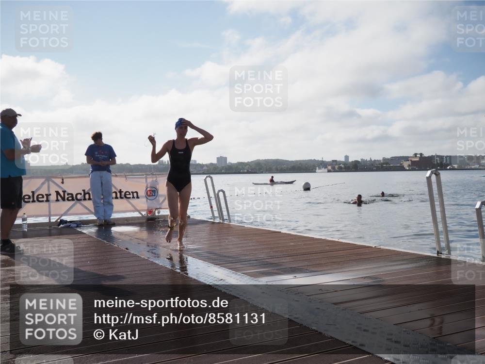 17.08.2025 - KN Förde Triathlon 2025 KatJ http://msf.ph/oto/8581131 17.08.2025 09:24:35 Schwimmen 118, 243, 118, 243 meine-sportfotos.de