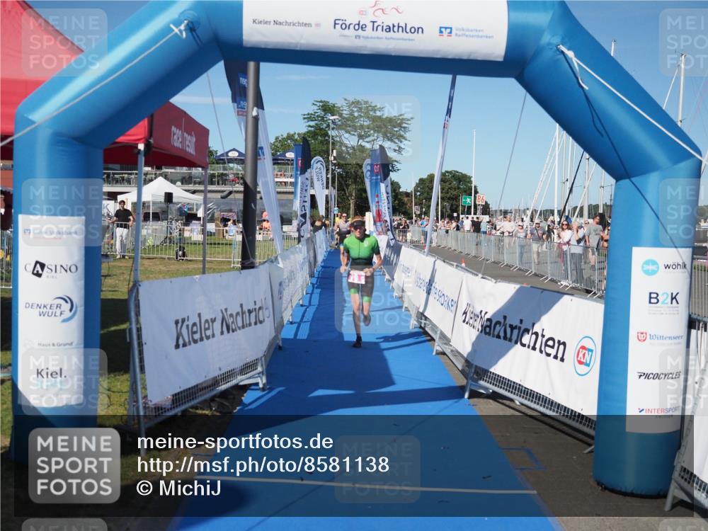 17.08.2025 - KN Förde Triathlon 2025 MichiJ http://msf.ph/oto/8581138 17.08.2025 16:27:29 Laufen 19 meine-sportfotos.de