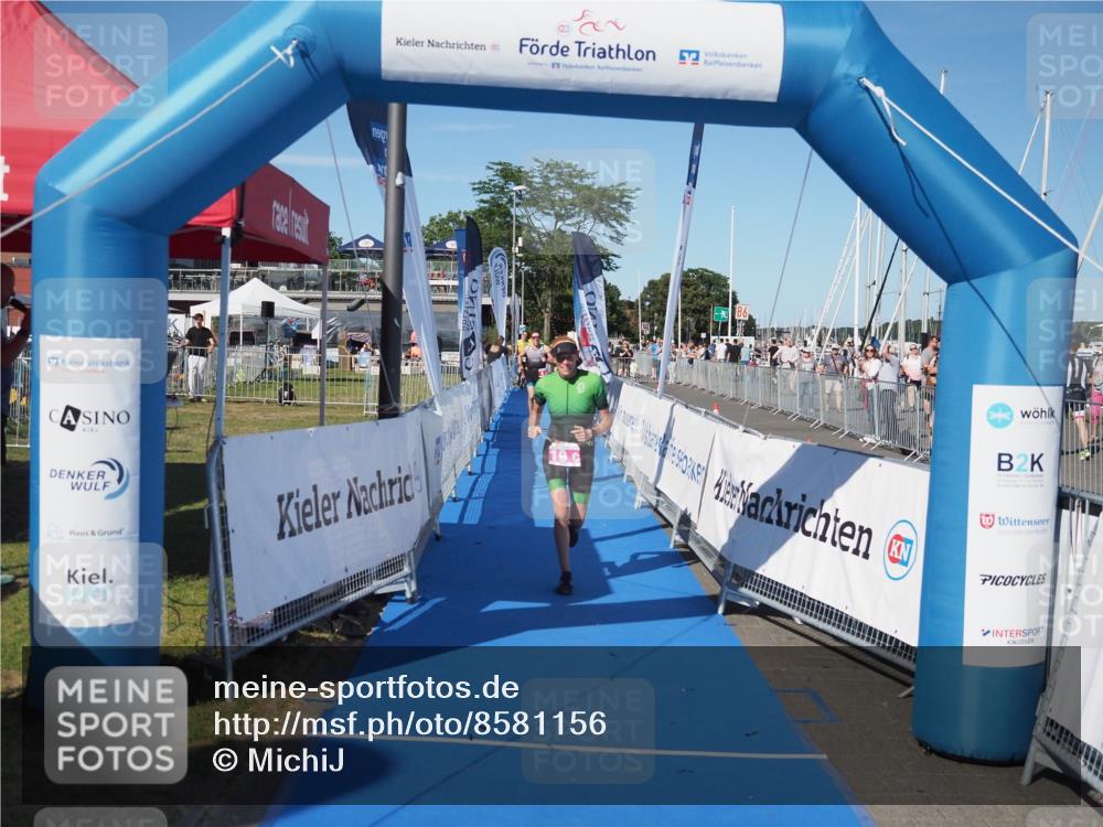 17.08.2025 - KN Förde Triathlon 2025 MichiJ http://msf.ph/oto/8581156 17.08.2025 16:27:30 Laufen 4, 19 meine-sportfotos.de