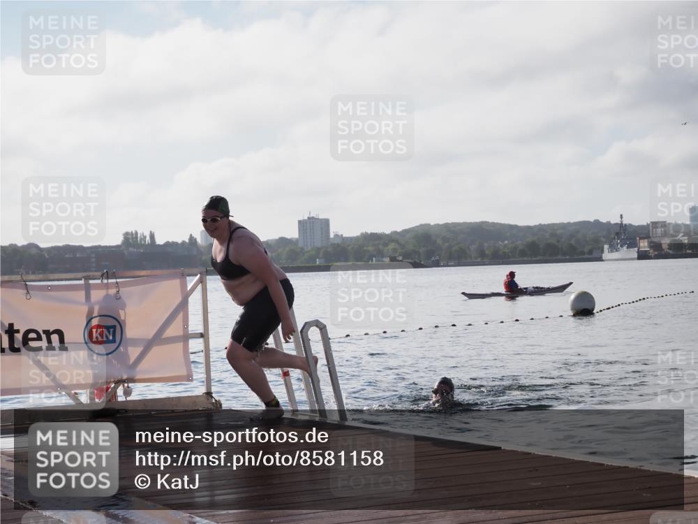 17.08.2025 - KN Förde Triathlon 2025 KatJ http://msf.ph/oto/8581158 17.08.2025 09:24:54 Schwimmen 251, 251 meine-sportfotos.de