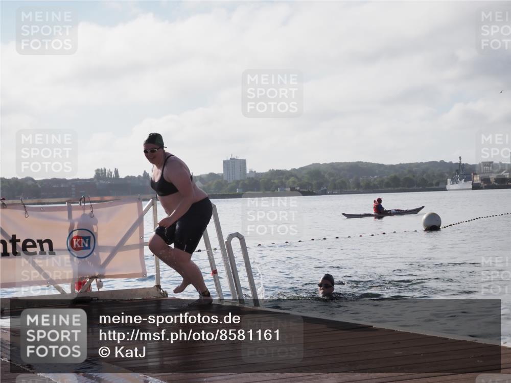 17.08.2025 - KN Förde Triathlon 2025 KatJ http://msf.ph/oto/8581161 17.08.2025 09:24:54 Schwimmen 251, 251 meine-sportfotos.de