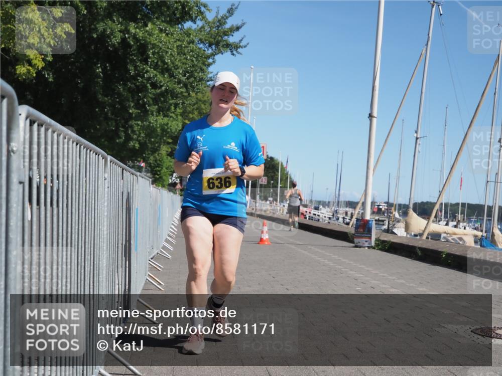 17.08.2025 - KN Förde Triathlon 2025 KatJ http://msf.ph/oto/8581171 17.08.2025 12:19:50 Laufen 636 meine-sportfotos.de